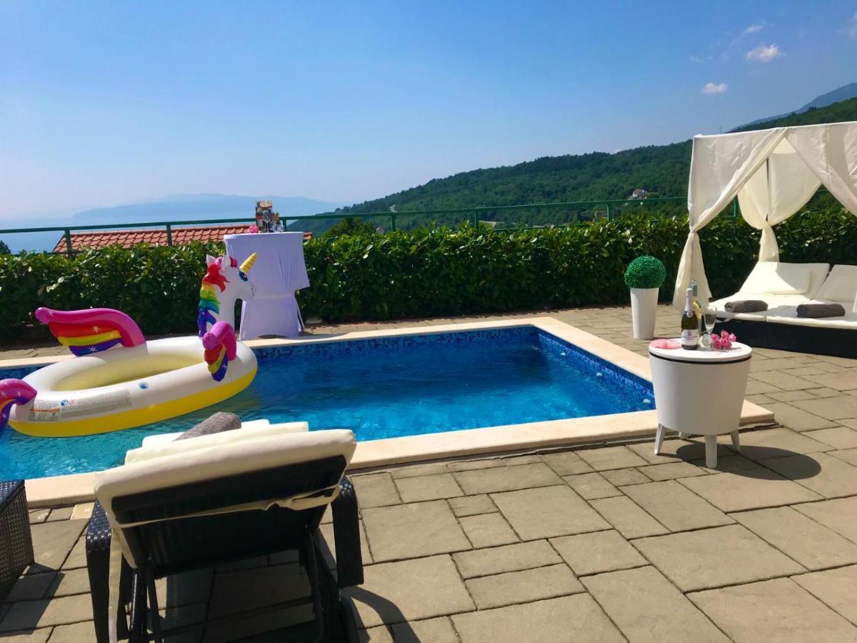 Villa Diana Veprinac Eksteriør billede